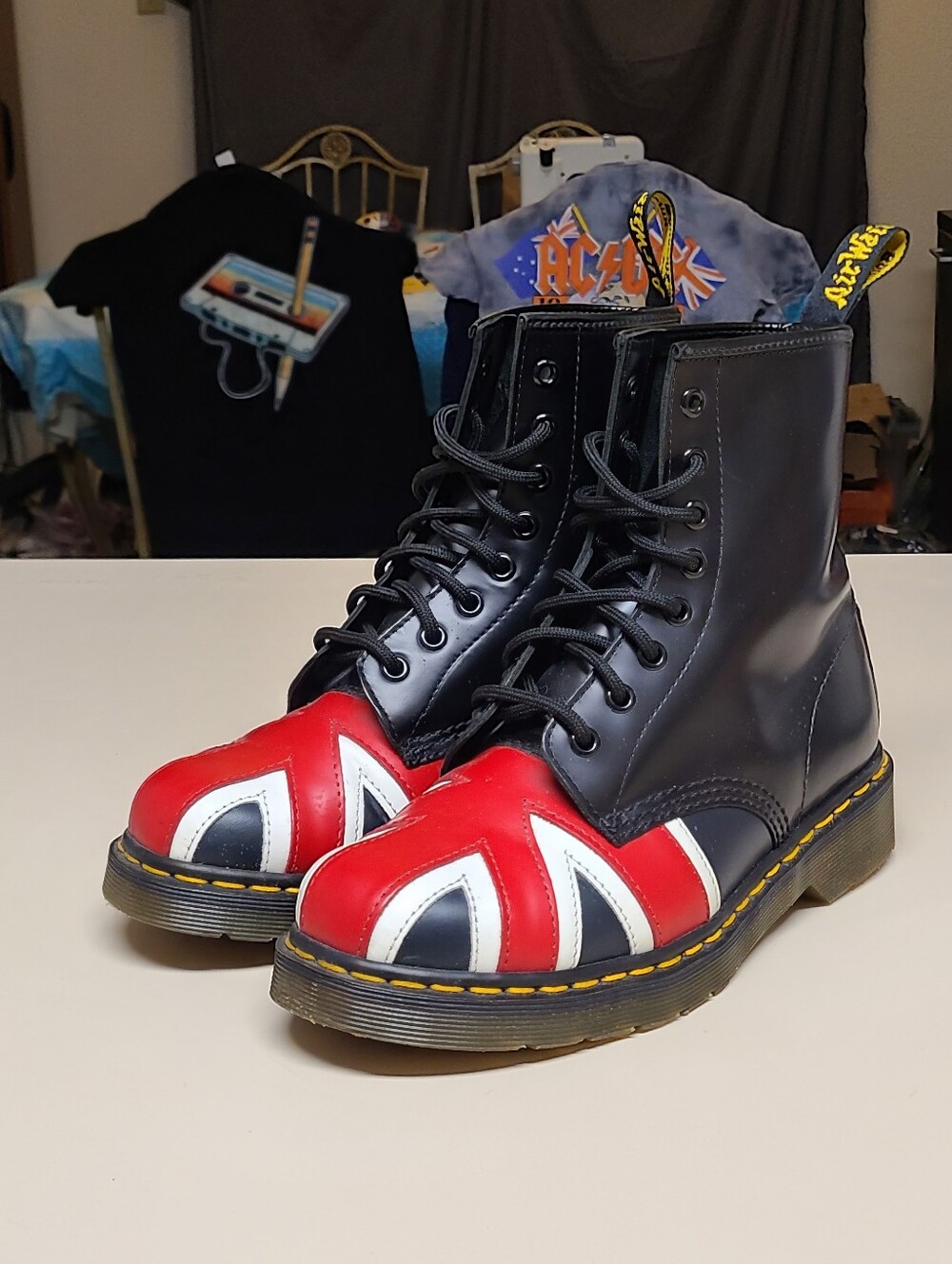 Dr. Martens 1460 Union Jack combat ankle boots size 7